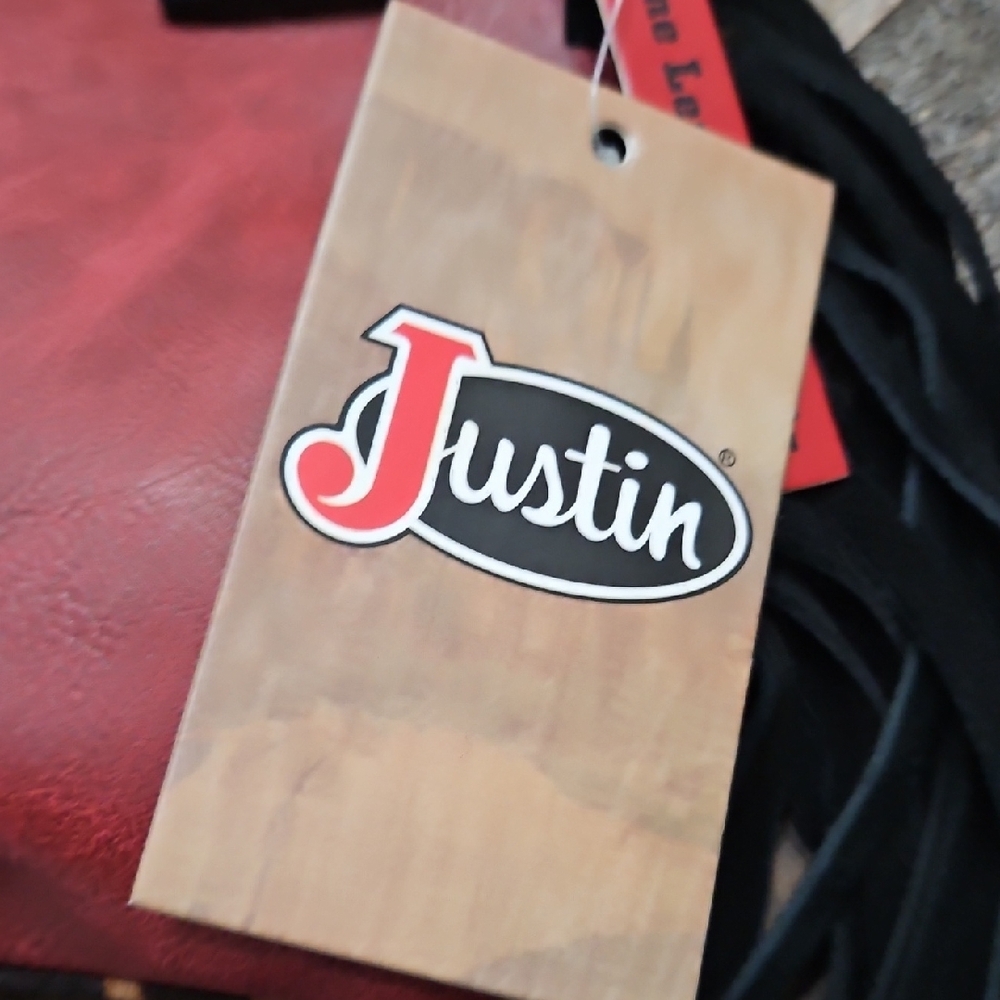 Justin Boots Red & Black Fringe Wristlet Clutch - Picture 2 of 6